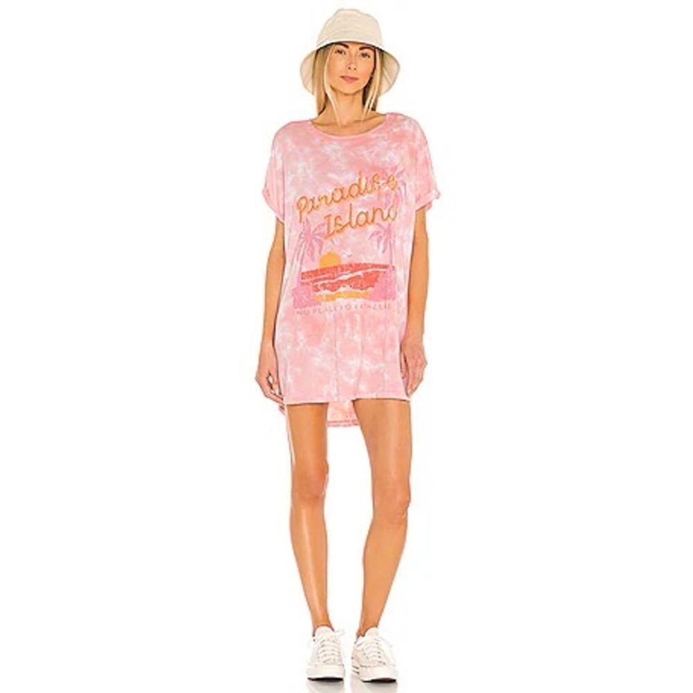 Revolve Show Me Your Mumu Airport Tee in Paradise Island Graphic Size XS
